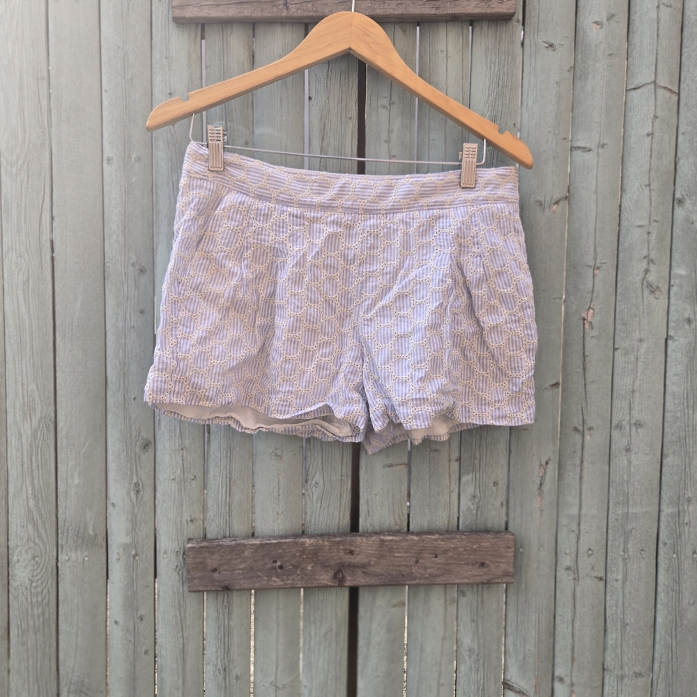 J.Crew Women’s Embroidered Eyelet Overlay Shorts – Size 6